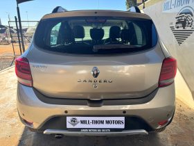 2018 RENAULT SANDERO 900T STEPWAY