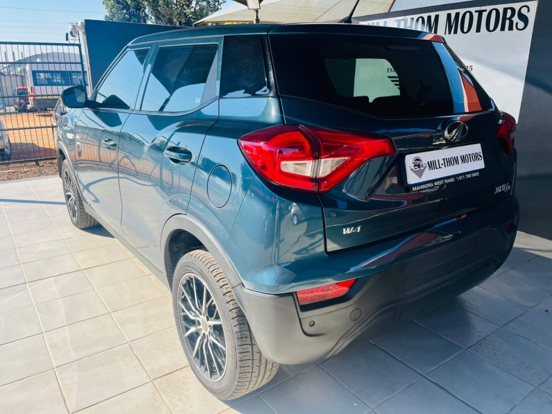 2020 MAHINDRA XUV300 1.5D (W4)