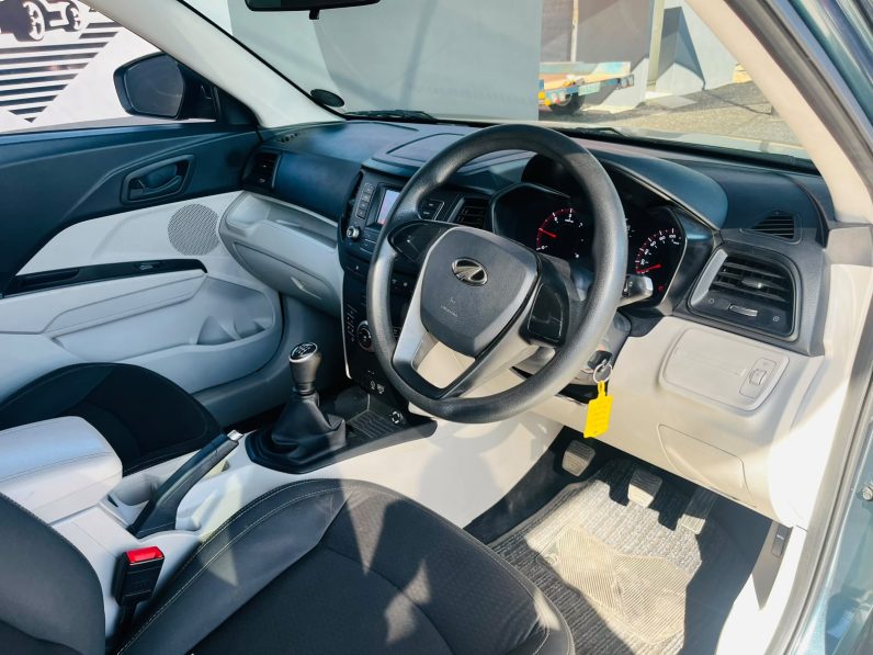 2020 MAHINDRA XUV300 1.5D (W4)