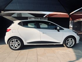 2020 RENAULT CLIO IV 900 T EXPRESSION 5DR