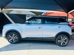 2019 MAHINDRA XUV300 1.5D (W8)